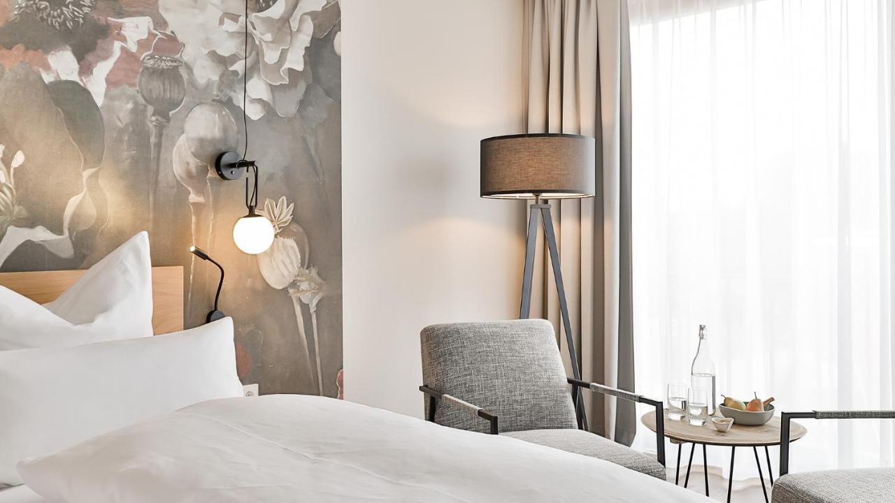 Weinhotel Fritz Walter Niederhorbach エクステリア 写真