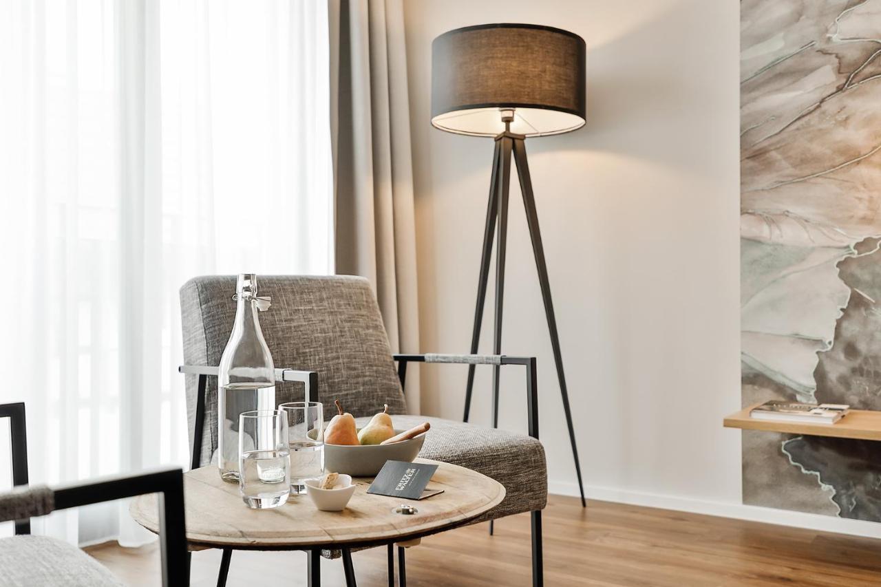 Weinhotel Fritz Walter Niederhorbach エクステリア 写真