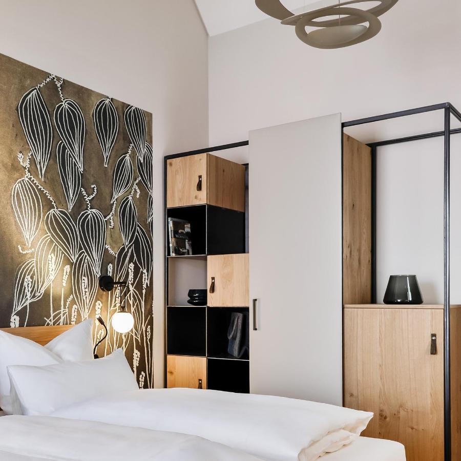 Weinhotel Fritz Walter Niederhorbach エクステリア 写真