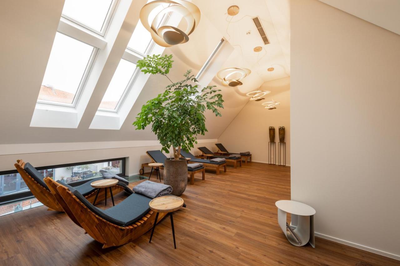 Weinhotel Fritz Walter Niederhorbach エクステリア 写真
